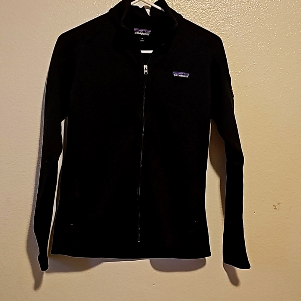 full zip Patagonia sweater, black size medium